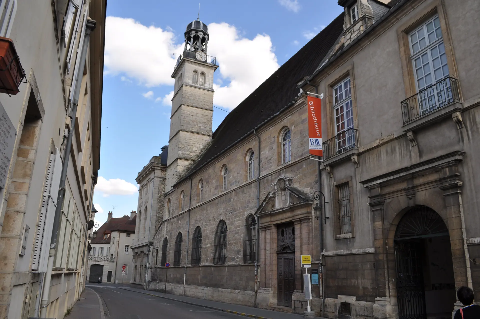 Bibliothèque_municipale_patrimoniale_et_d'études,_Dijon