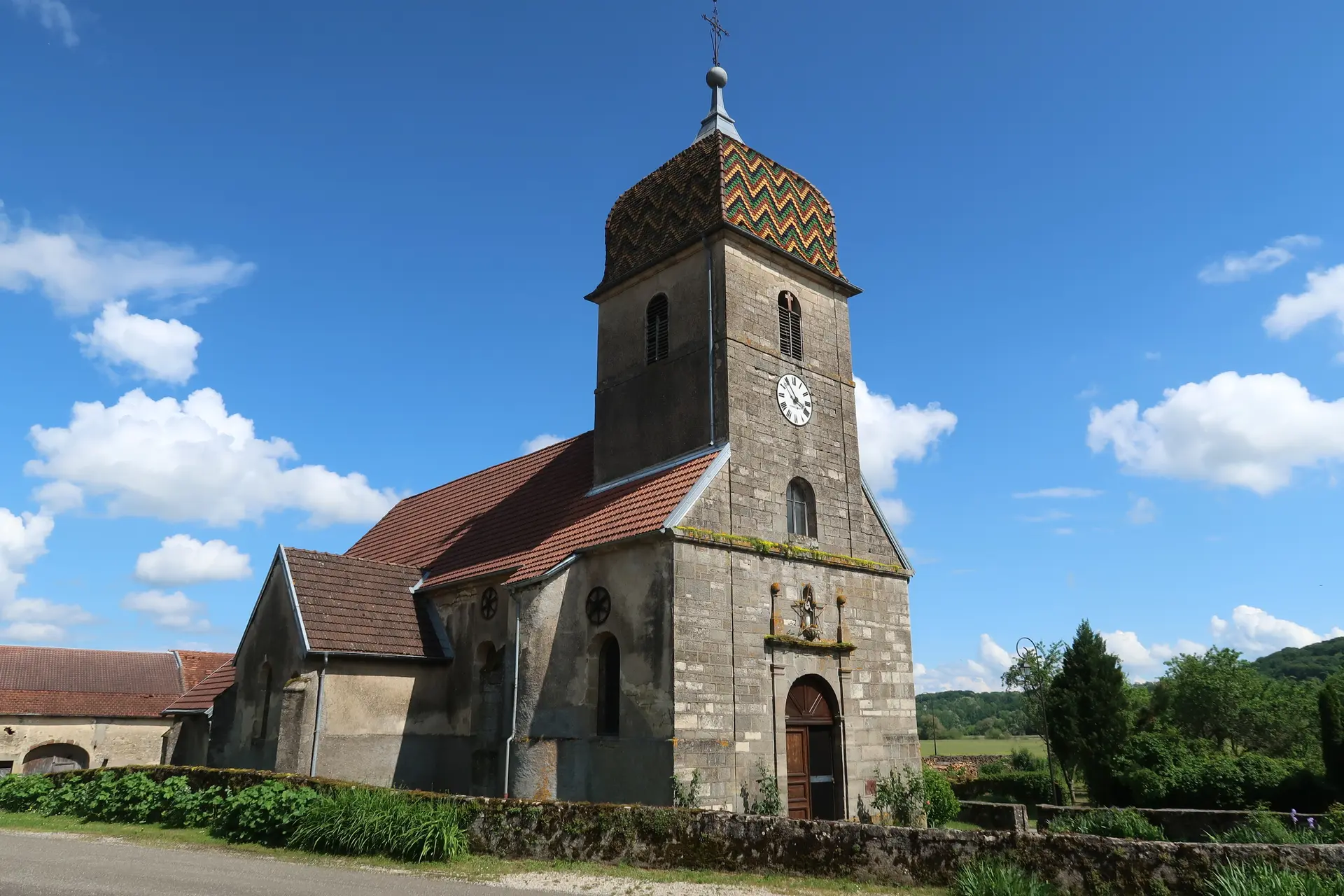 Eglise Barges