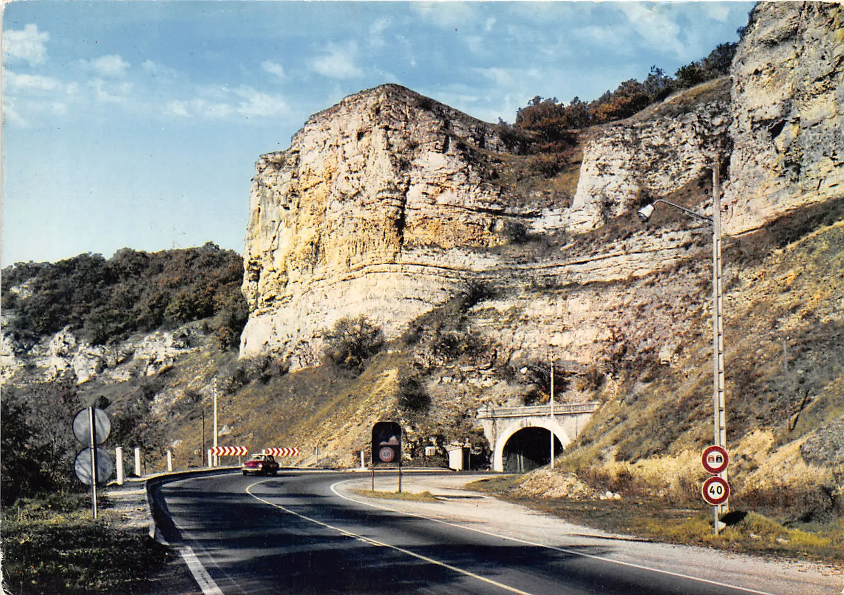 grotte-d'arcy