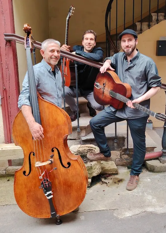 Les manches à cordes