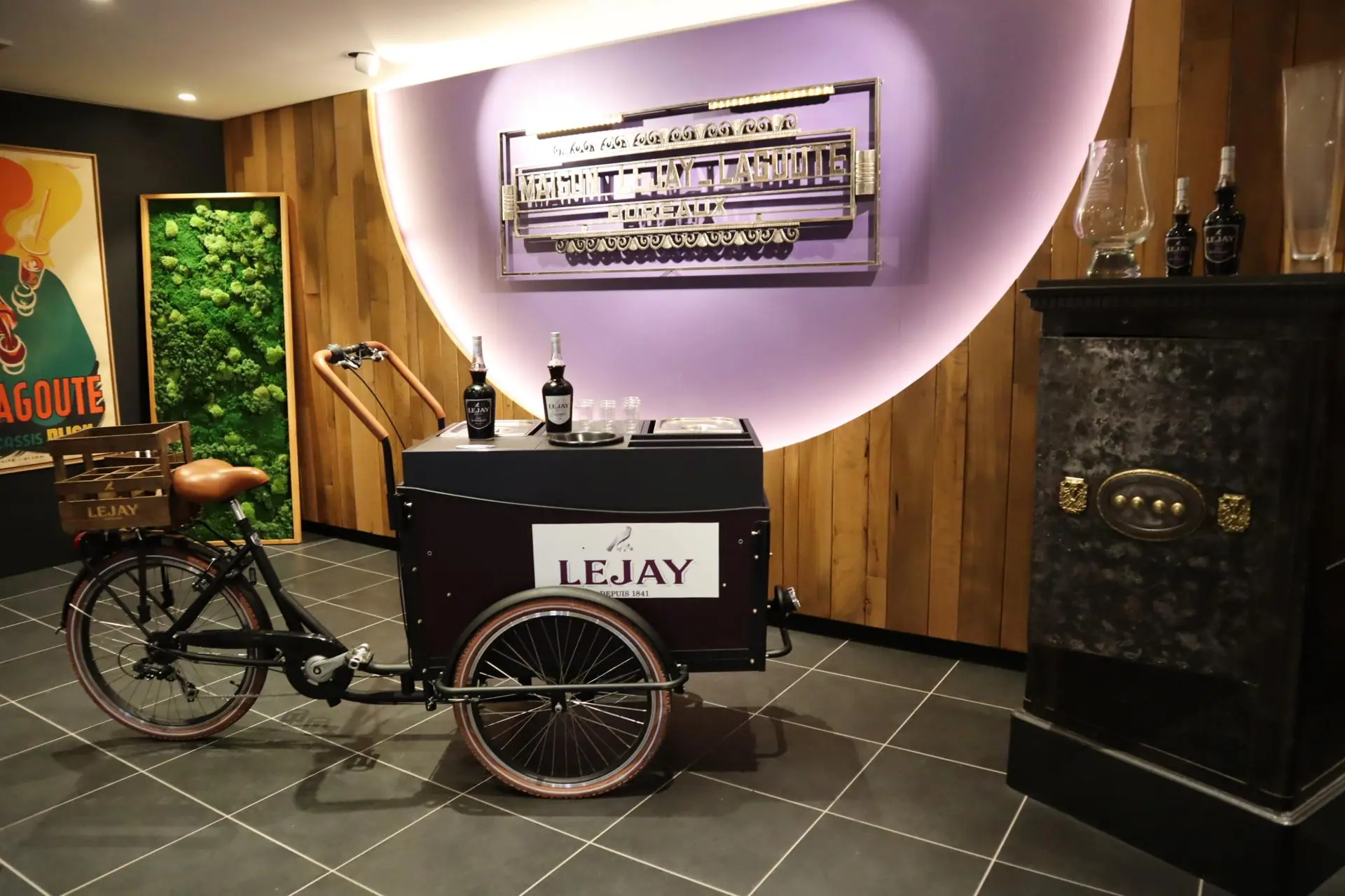 Lejay Lagoute, créateur de la crème de cassis - Tricycle