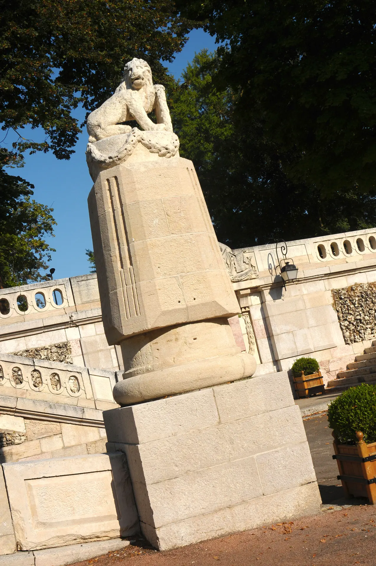 Square des Lions