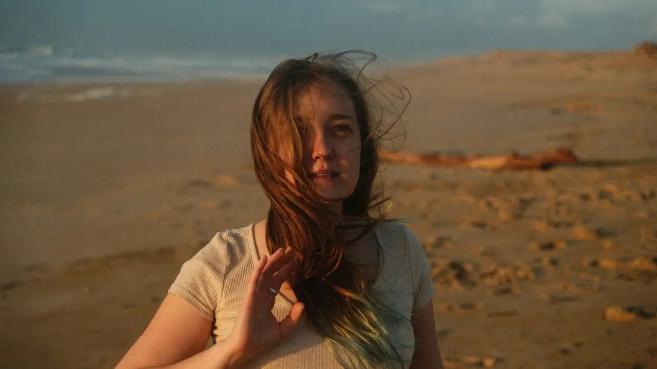 melanie-lesage-1-credit-photo-robin-fleutiaux-1300x730