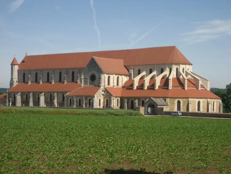 pontigny-france-a-velo