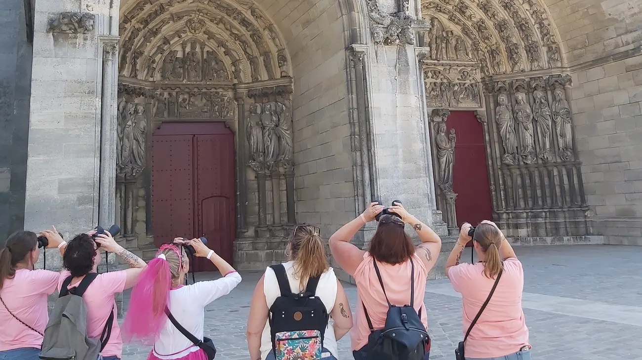 Visite à la jumelle < Laon < Aisne < Picardie