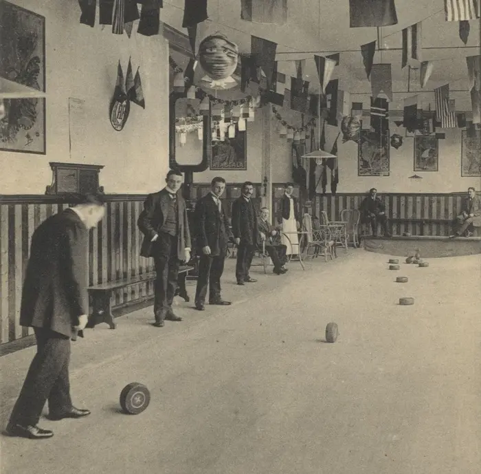 Jeux et fêtes d'antan : Bourloire et allumoirs_1