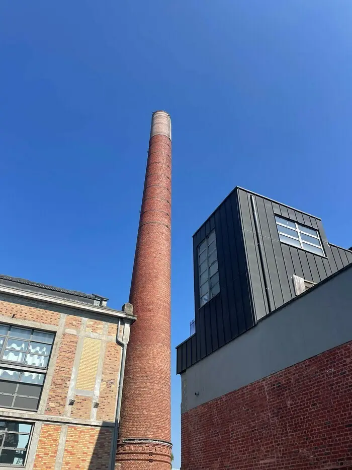Visite guidée, histoire du site Roussel et de La Teinturerie, galerie d'art_1