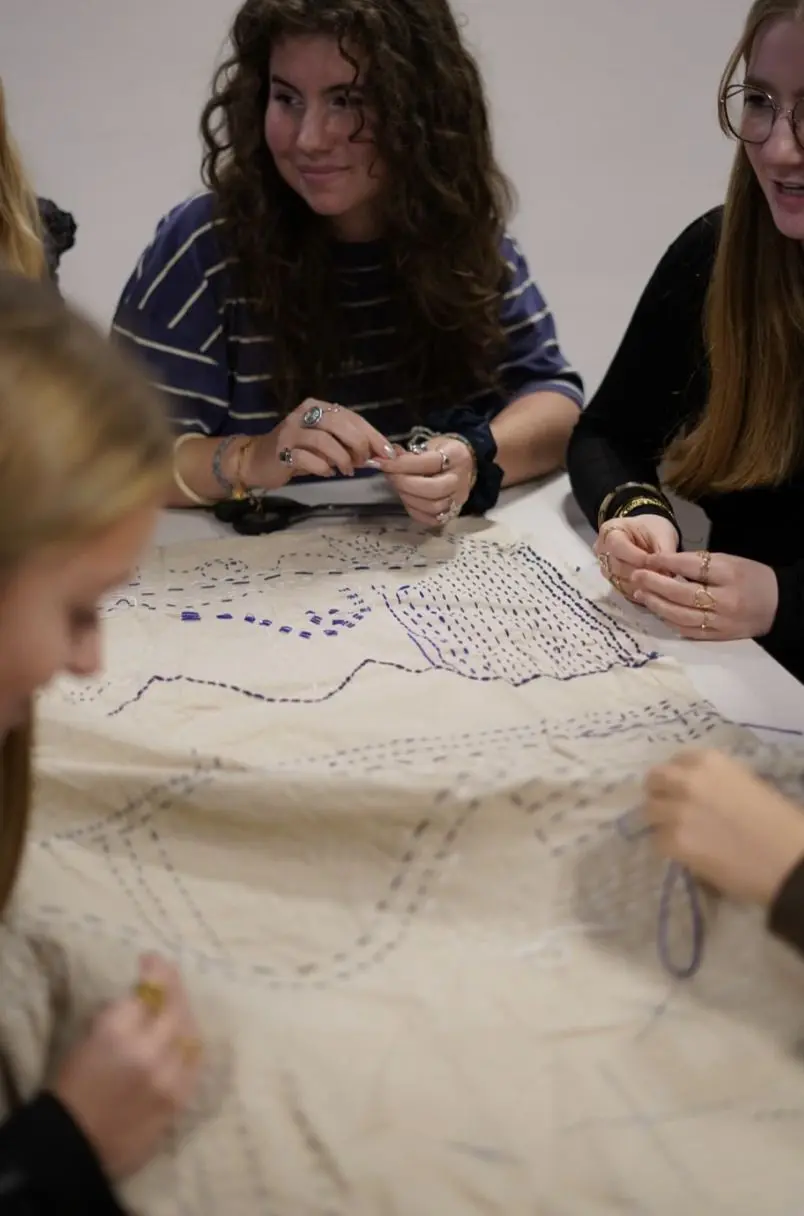 Vacances pour tous : Atelier d'upcycling Cross Bag avec Anti_Fashion_Project_1