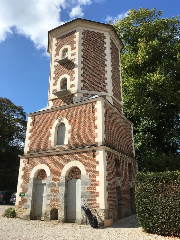 Château du Sart : Visite guidée du pigeonnier et découverte du golf_1