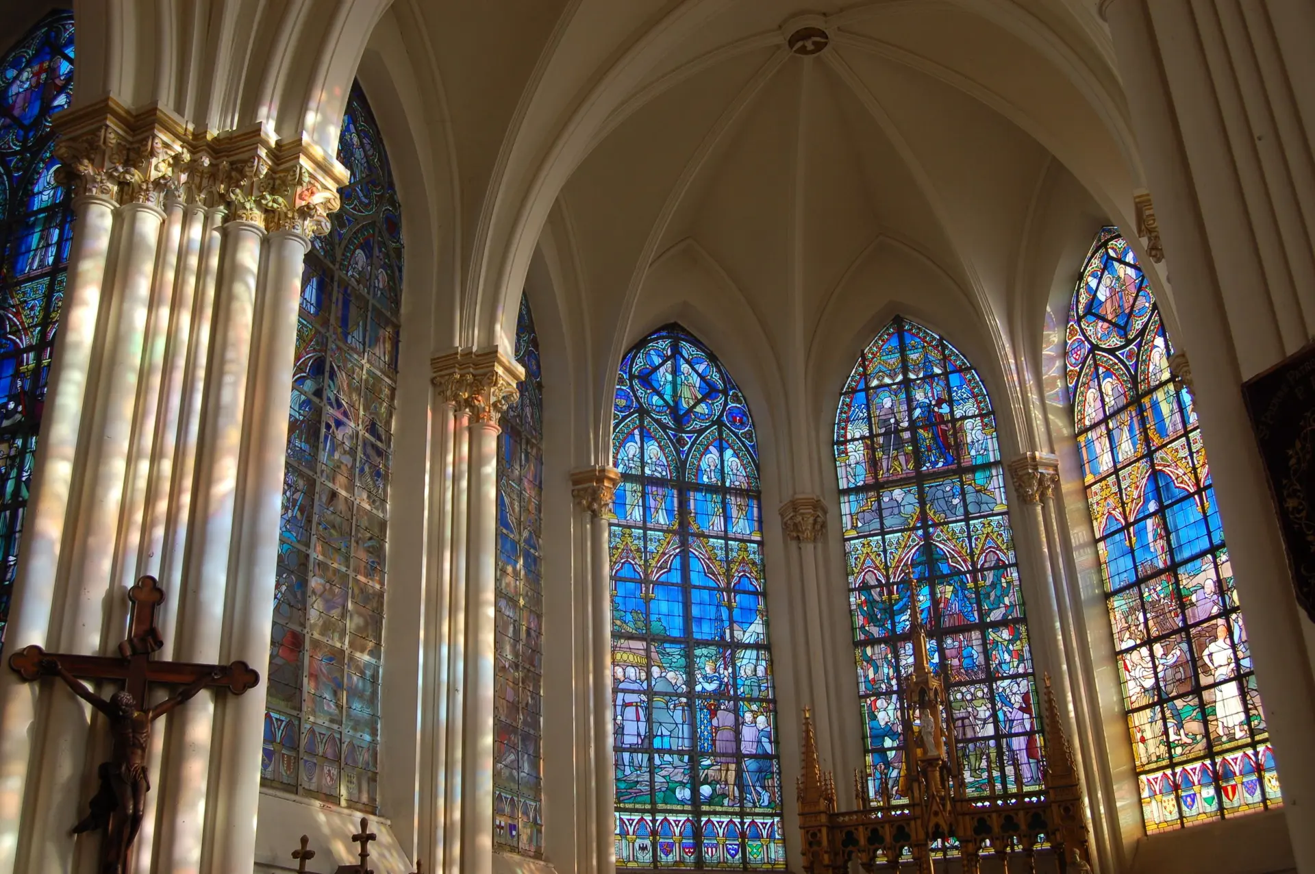 L'église de Bouvines et la bataille_1