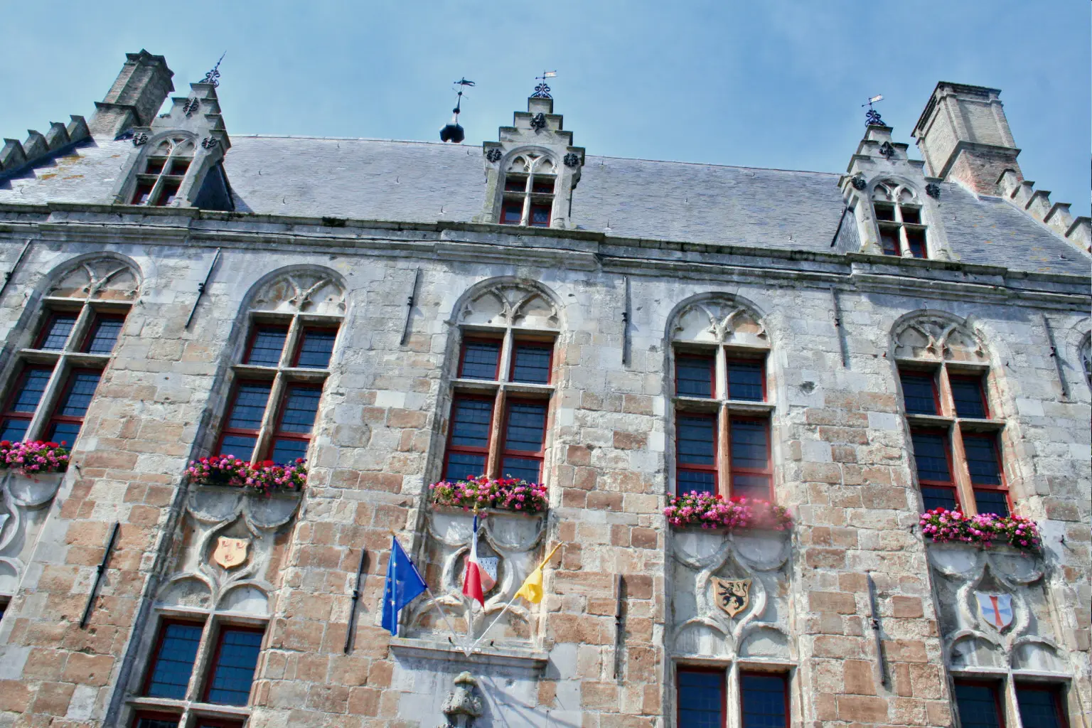 hotel de ville hondschoote