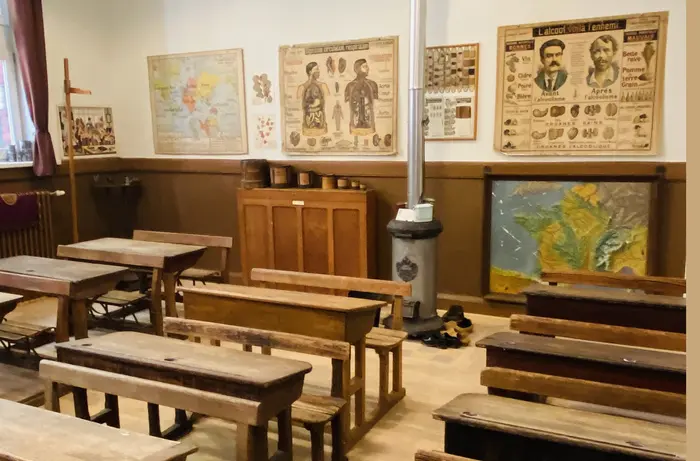 Une classe d'autrefois_1