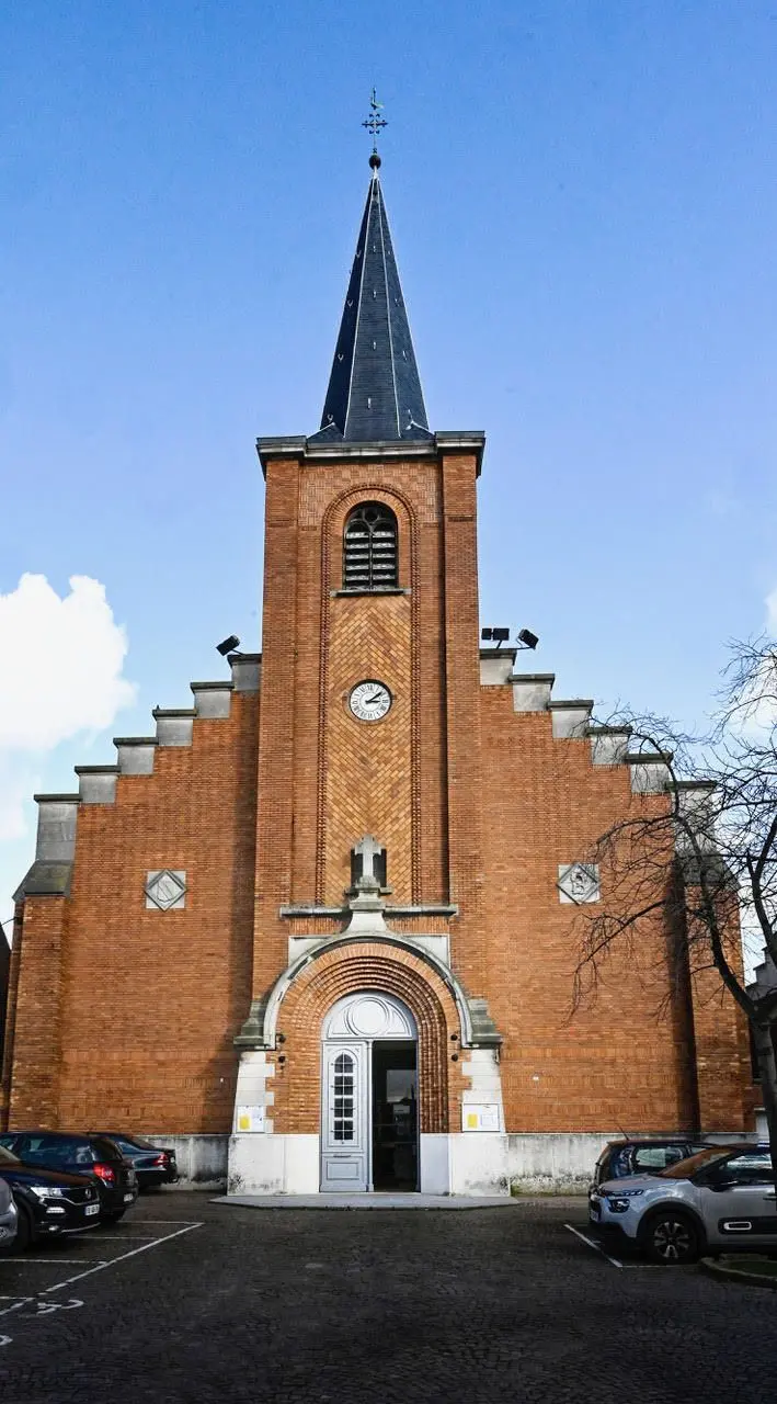 Visite de l'église Saint-Pierre du Haut-de-Mons_1