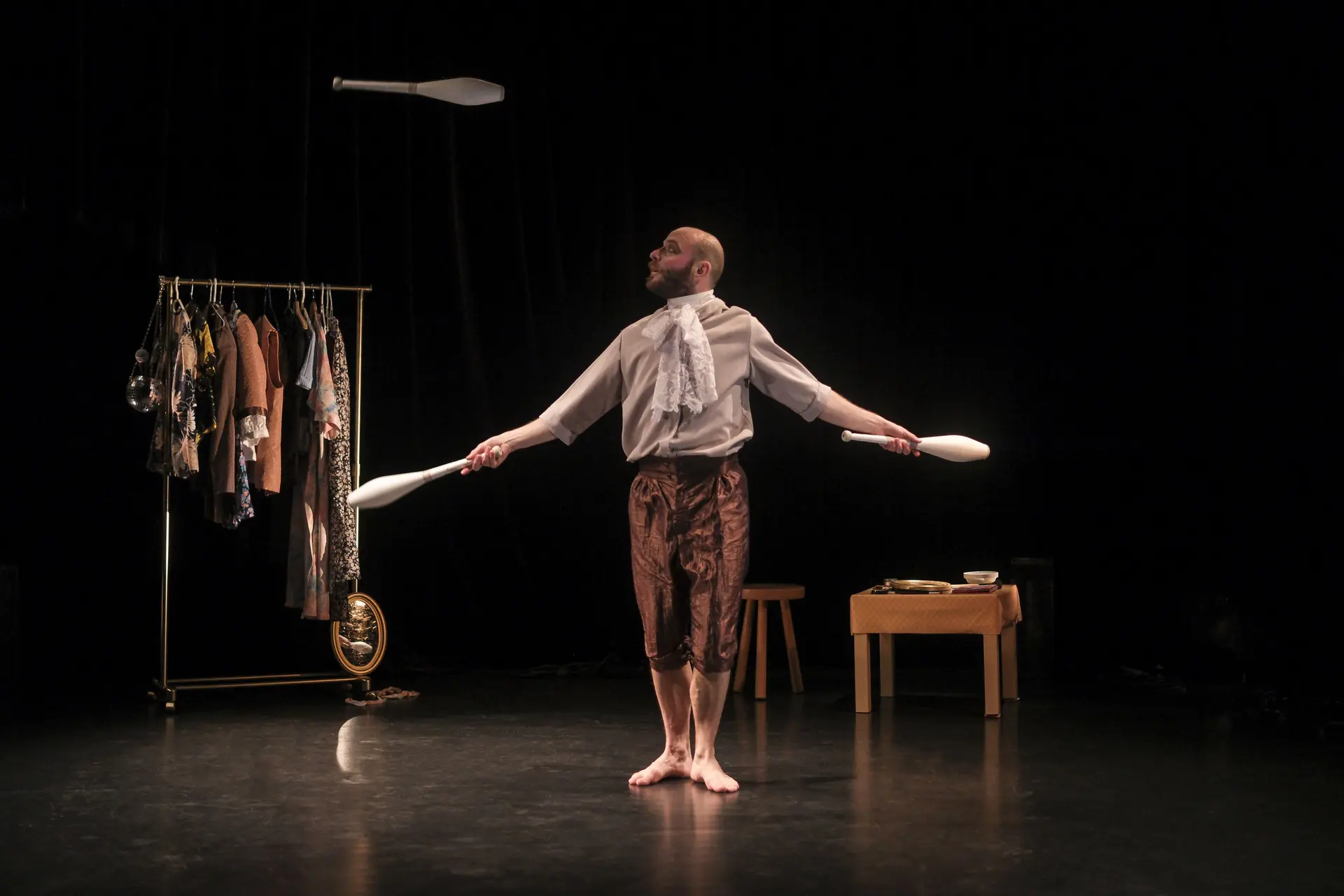 Les Belles Sorties - Revers de paillettes - Compagnie Tourne Au Sol_1