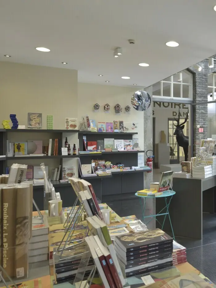 Braderie des éditions du musée_1