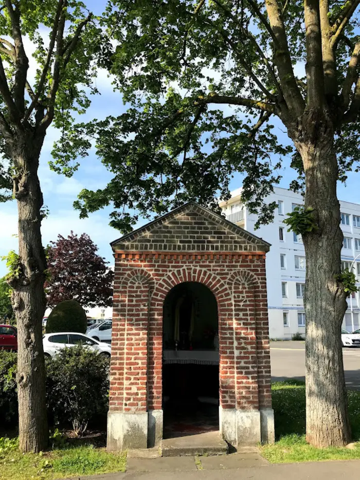 Découverte de la Chapelle Sainte-Thérèse de Lisieux_1