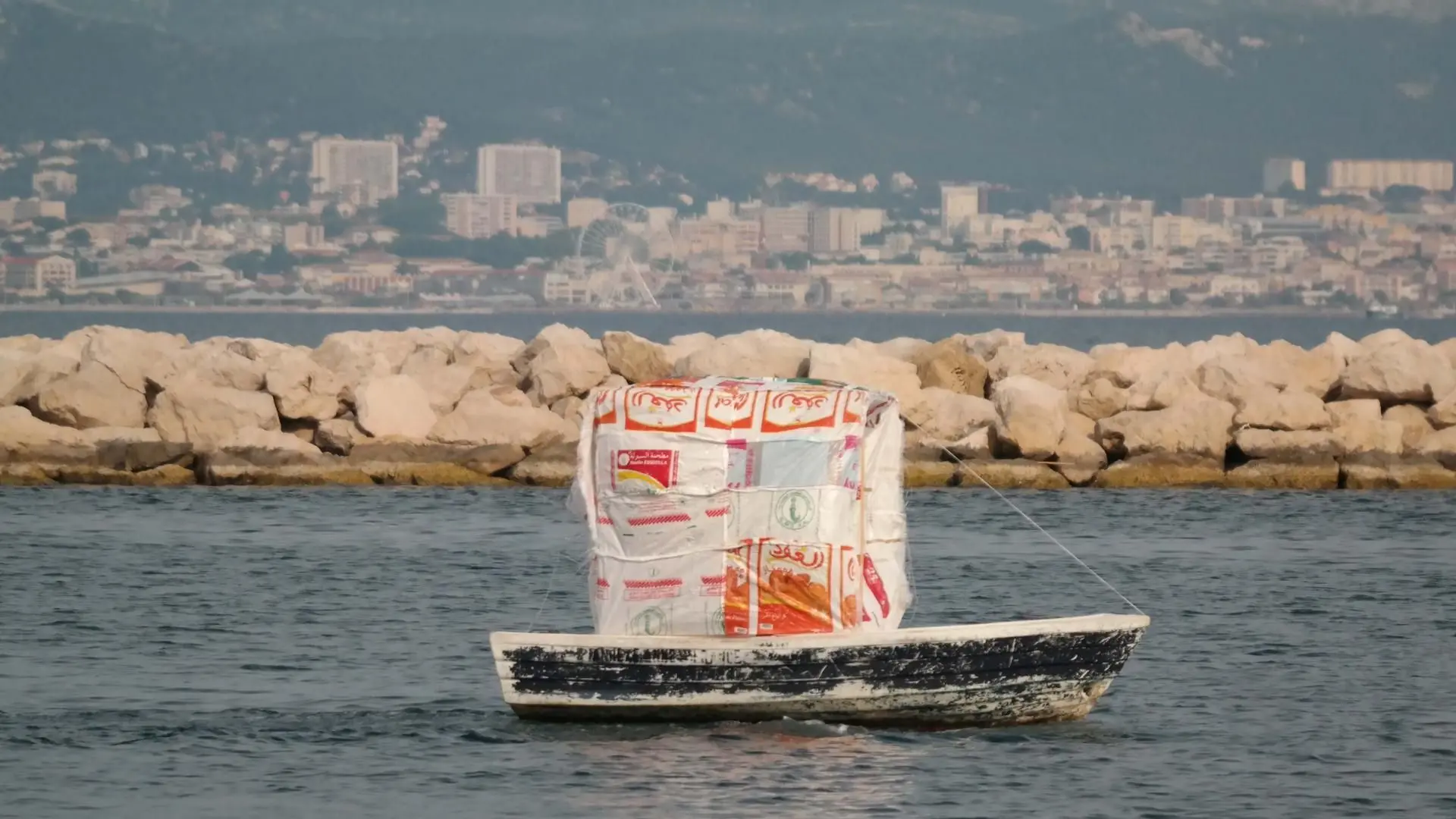 Au-delà de toutes les mers_1