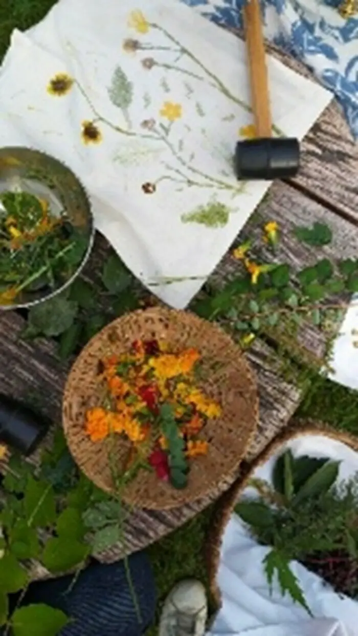 Atelier d’été : de la nature à l’empreinte végétale (tataki-zomé)_1