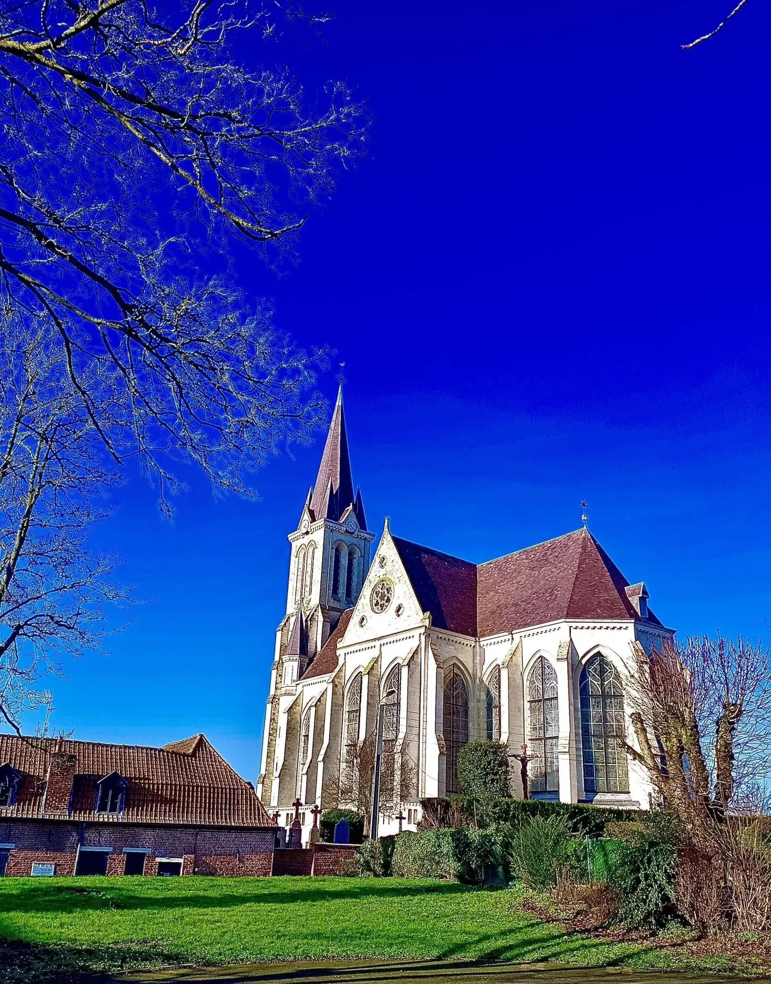Exposition dans l'Église Saint-Pierre de Bouvines_1