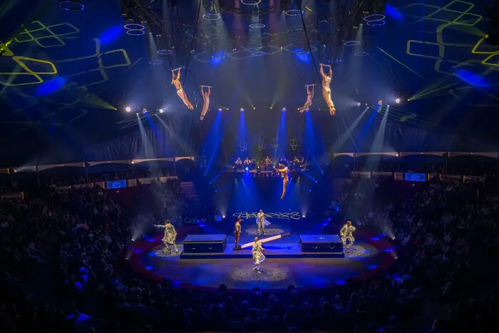 Cirque Arlette Gruss, nouveau spectacle Parenthèse_1