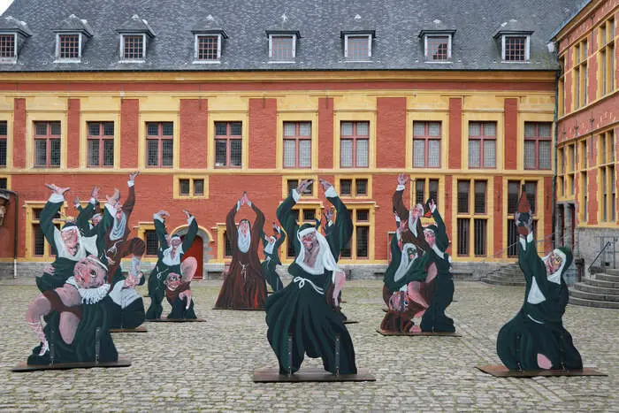 The Dancing Plague par Willehad Eilers_1