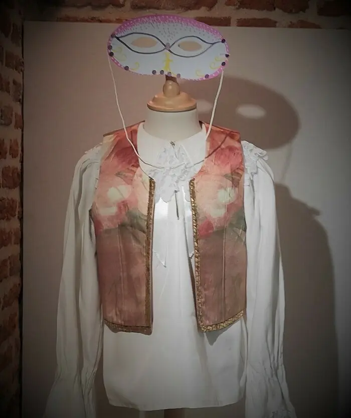 Atelier créatif : le masque du Roi Soleil_1