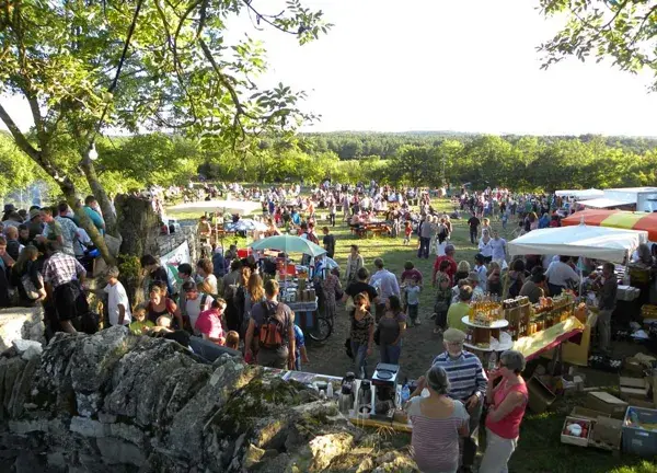 Marché paysan à Montredon