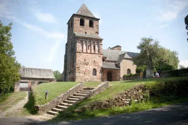 Église de Saint-Pierre de Bessuéjouls