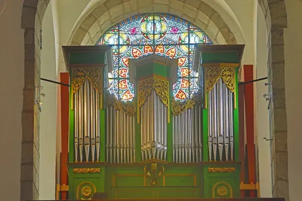 Orgue Stoltz (1860) de l'église d'Entraygues sur Truyère