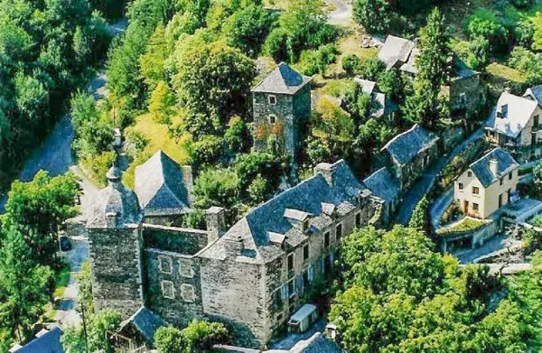 Château de Cabrespines - vue d'ensemble