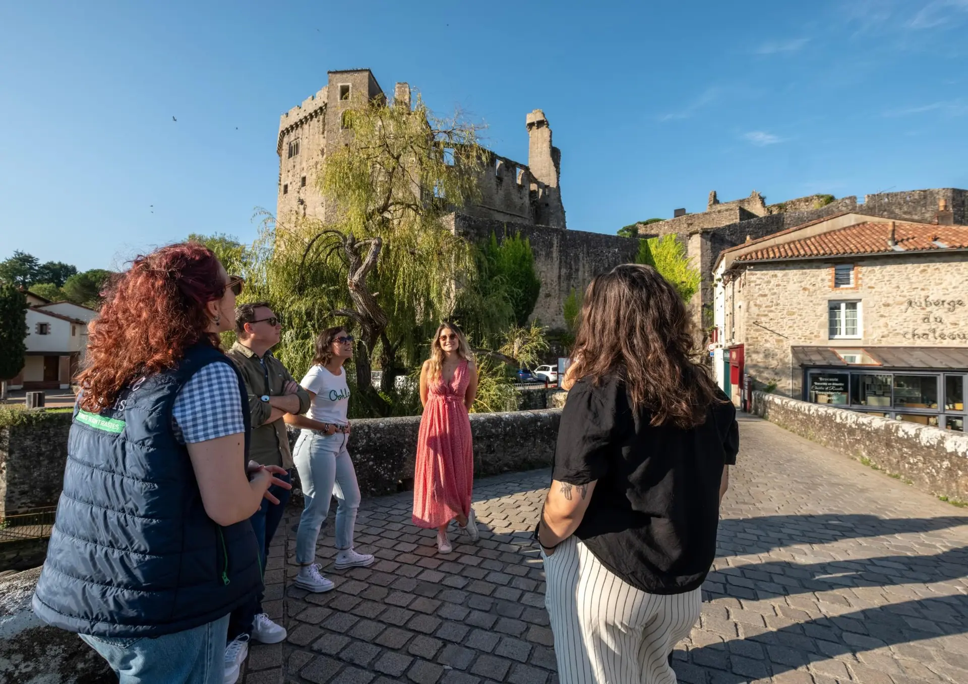 Visite guidée de Clisson avec Destination Vignoble nantais