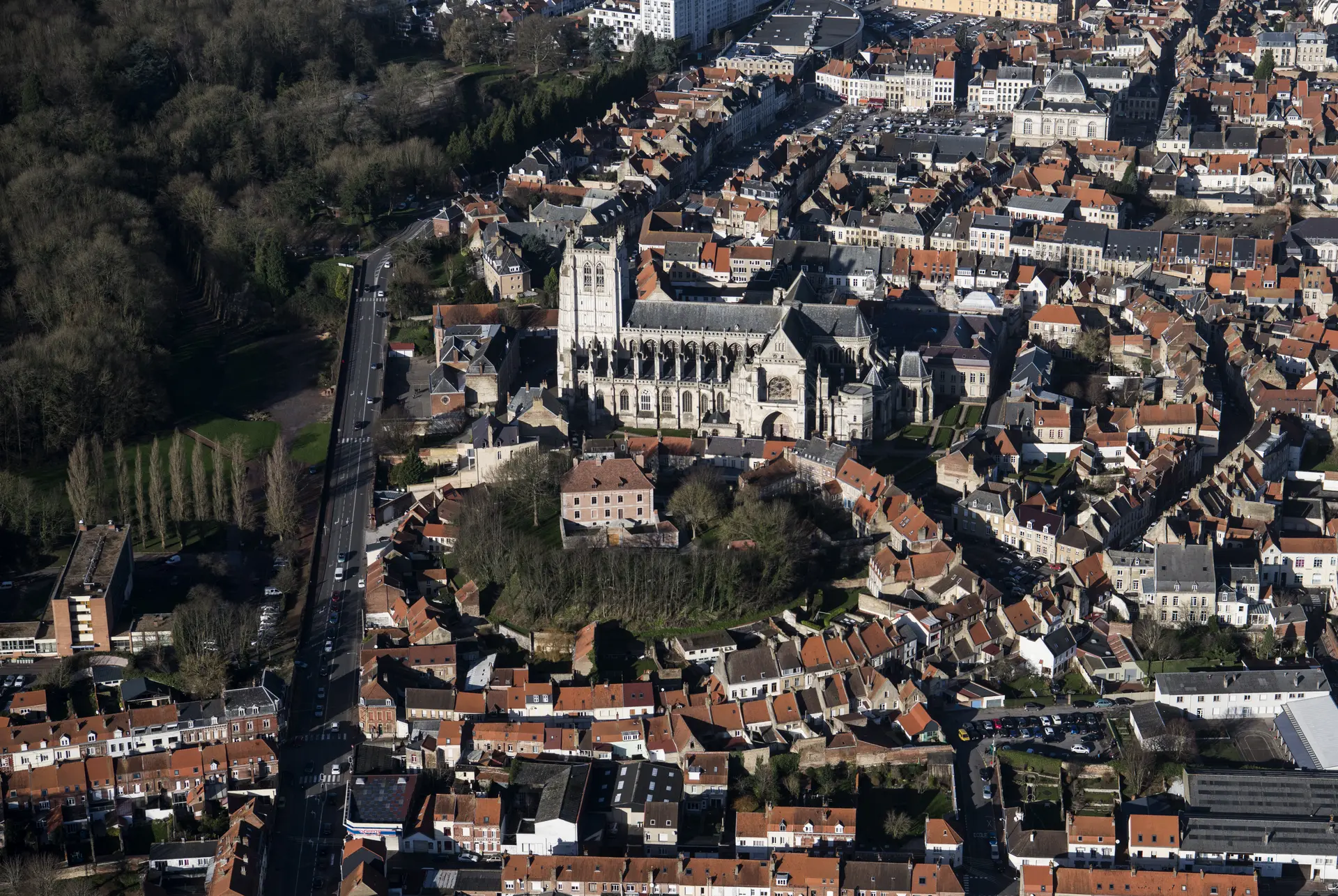 CENTRE HISTORIQUE (c) Carl Peterolff