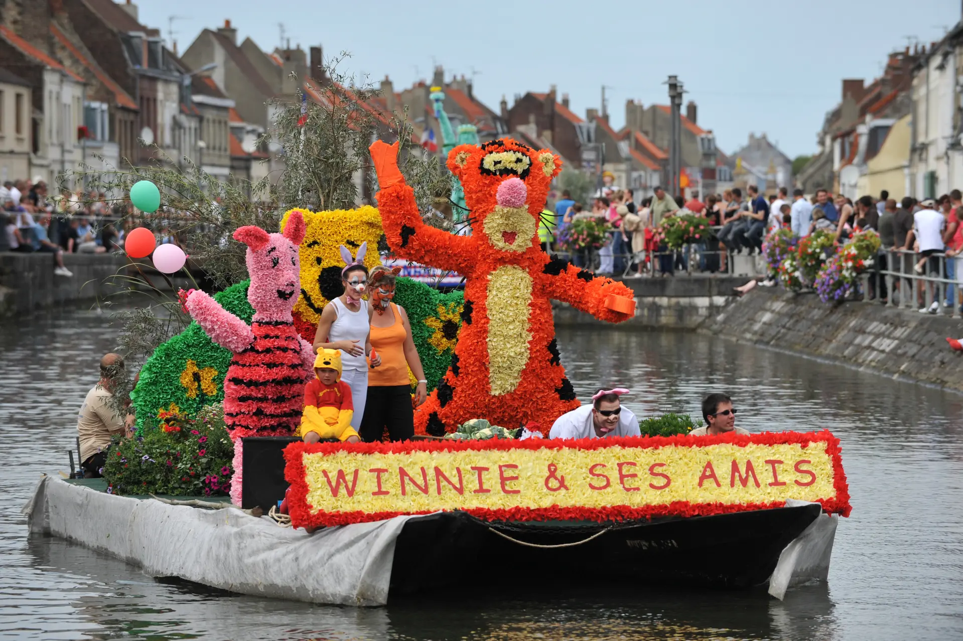 Cortège Nautique 2009 SAINT-OMER (10)