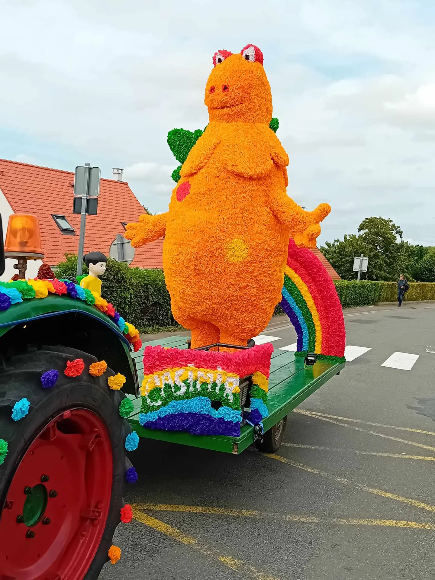 Grande CAVALCADE Tournehem s-Hem (1)