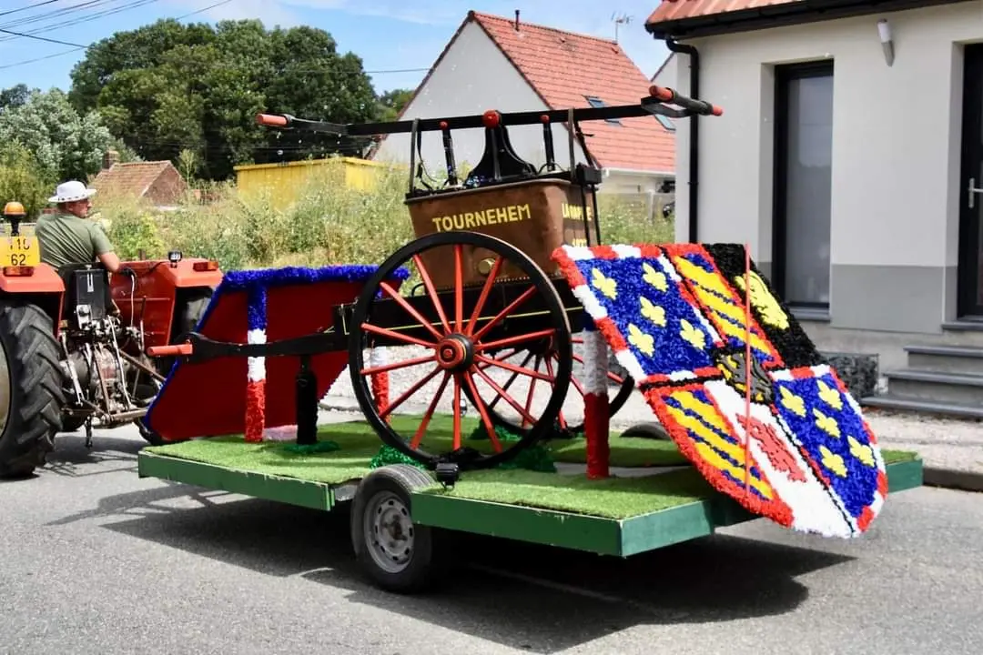 Grande CAVALCADE Tournehem s-Hem (2)