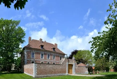 motte castrale © AUD