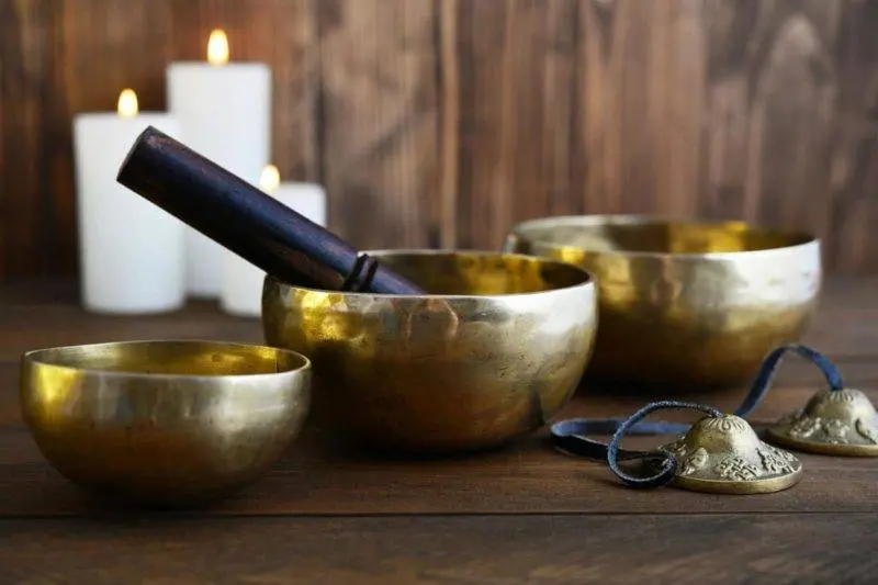 Bain sonore - image d'illustration bols tibétains