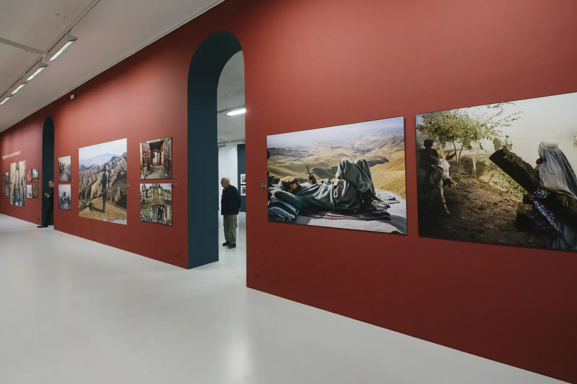 Exhibition - Jean Gaumy and the sea by Jean Gaumy_La Seyne-sur-Mer