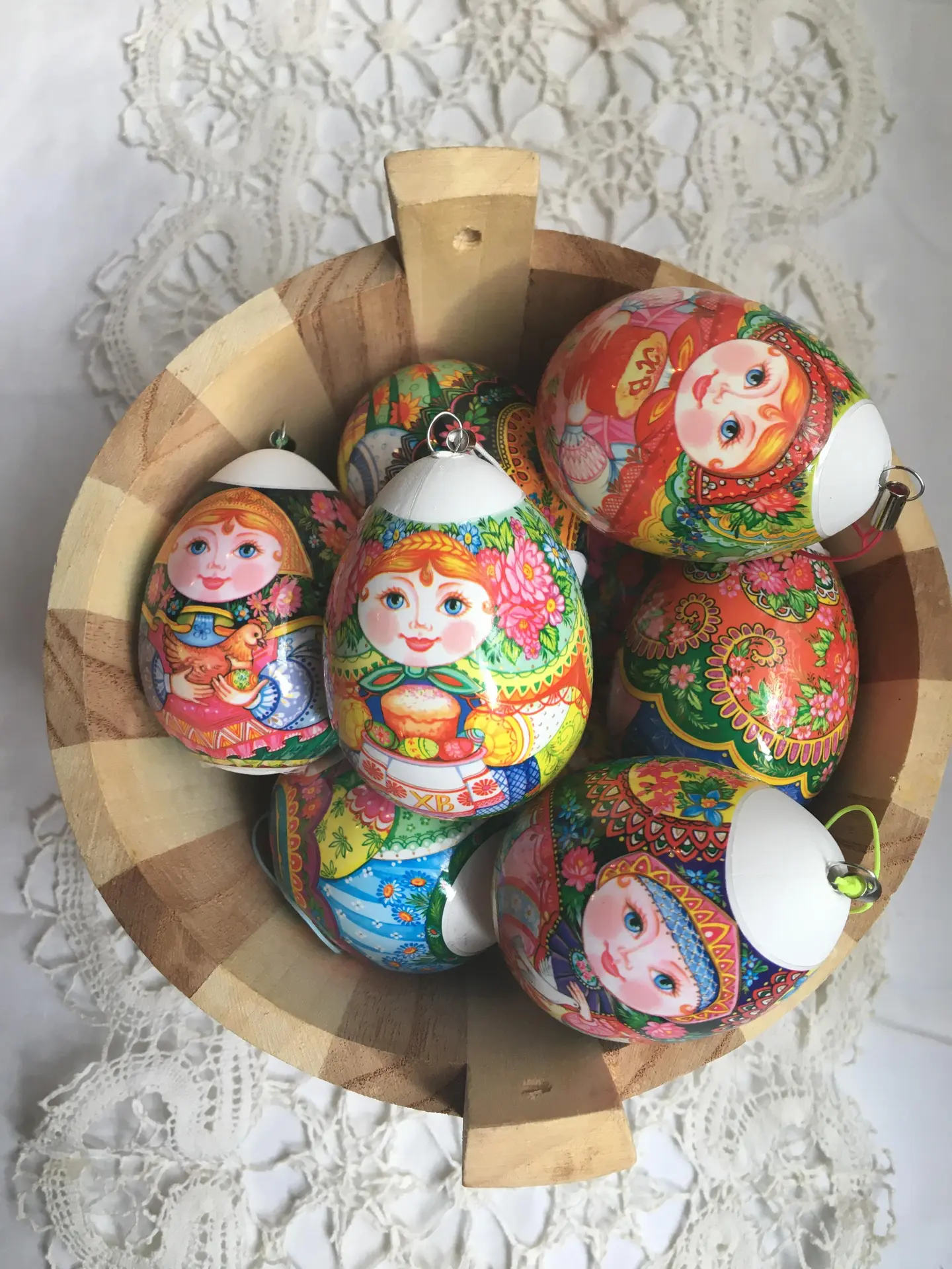 les oeux de Pâques décorés.