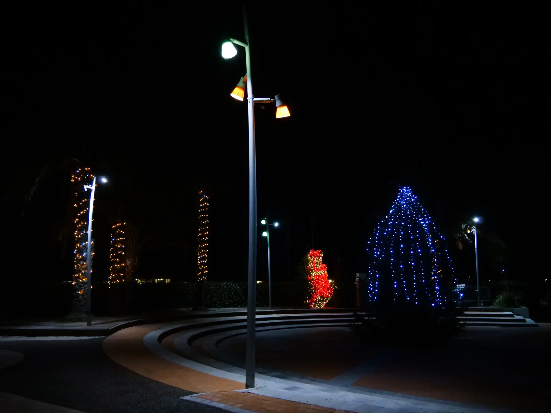 Lancement des illuminations à Saint-Cyr-sur-Mer
