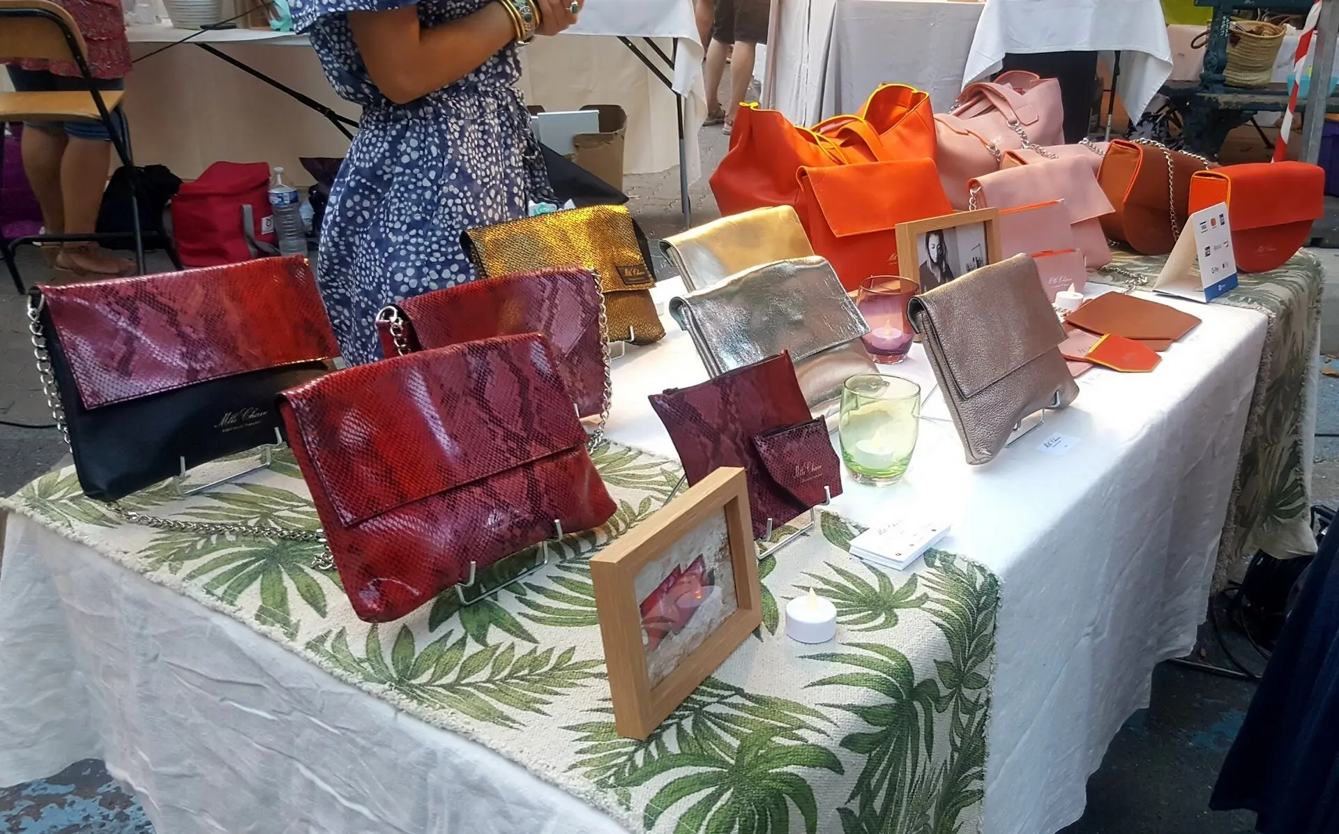 Marché nocturne des Créateurs tous les mardis soirs à Saint-Rémy-de-Provence