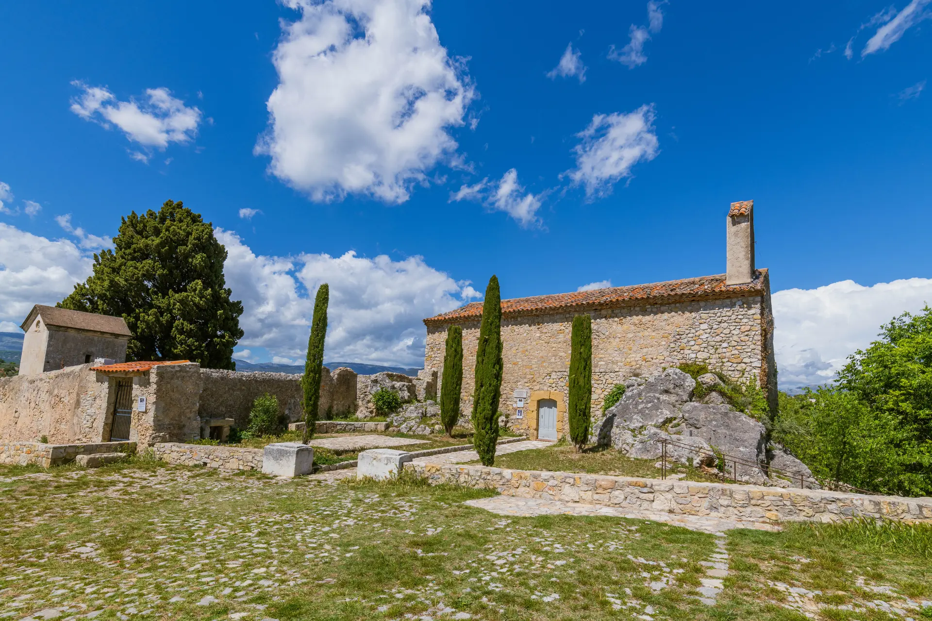 aire chapelle Saint-Barthélemy