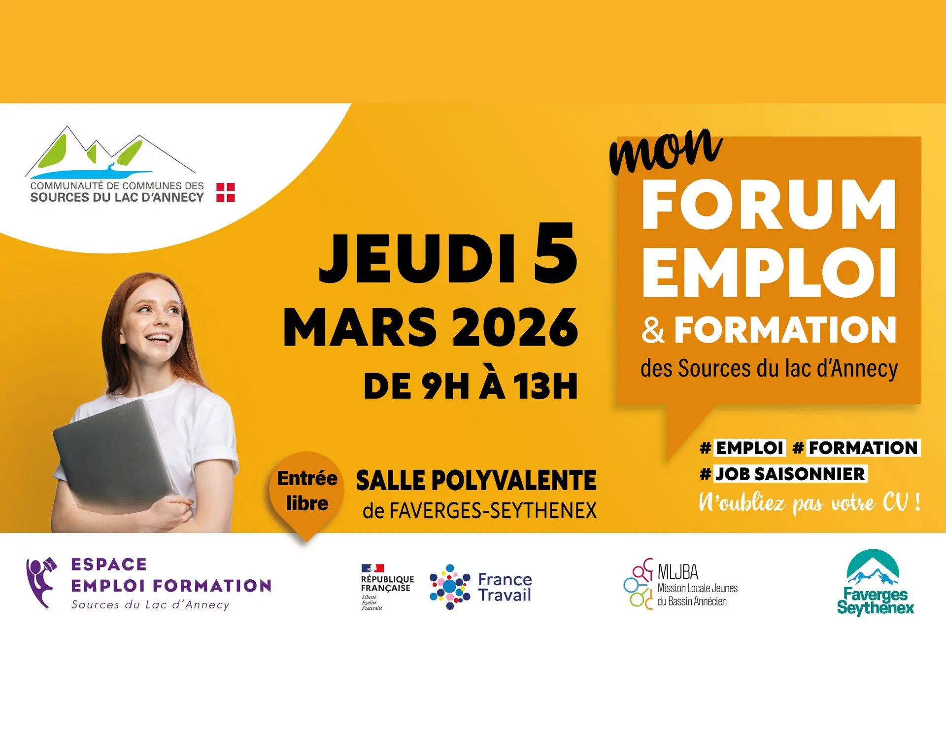 jeune femme souriante