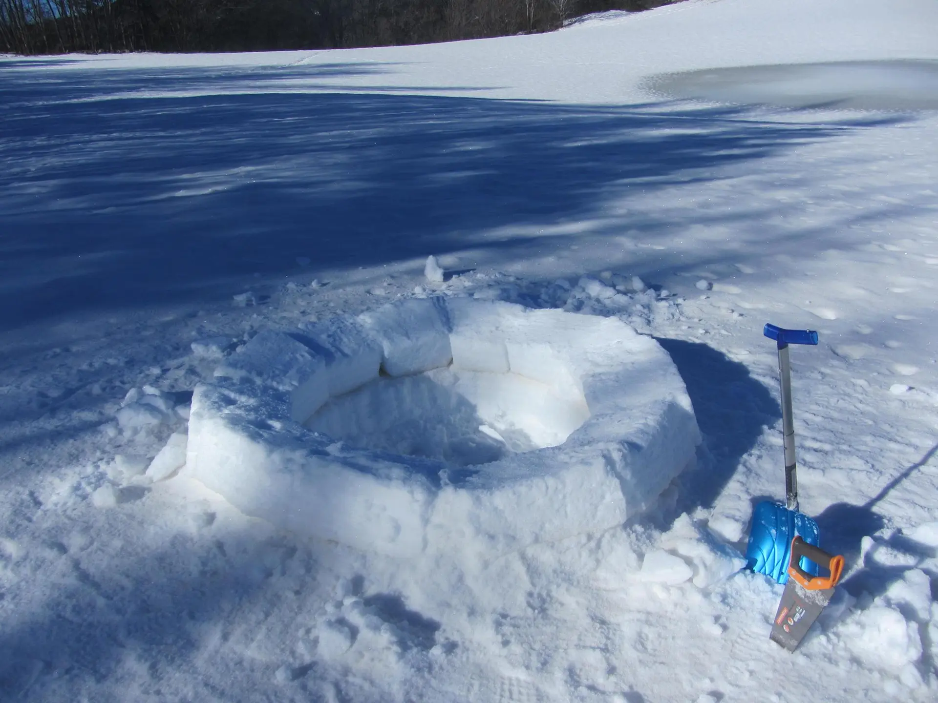 Construction d'un igloo