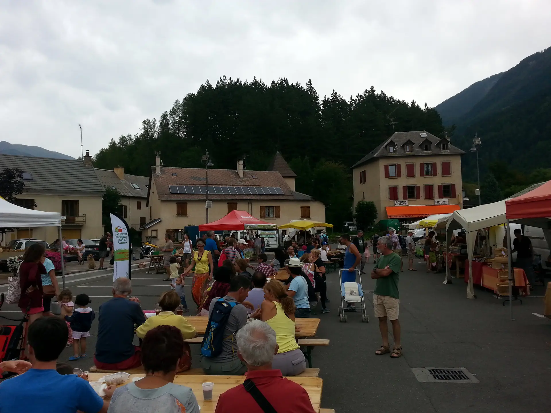 Marché des producteurs de pays à Pont du Fossé
