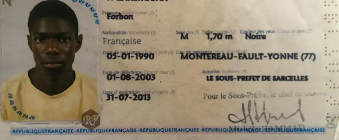 extrait photo d'une piece d'identité