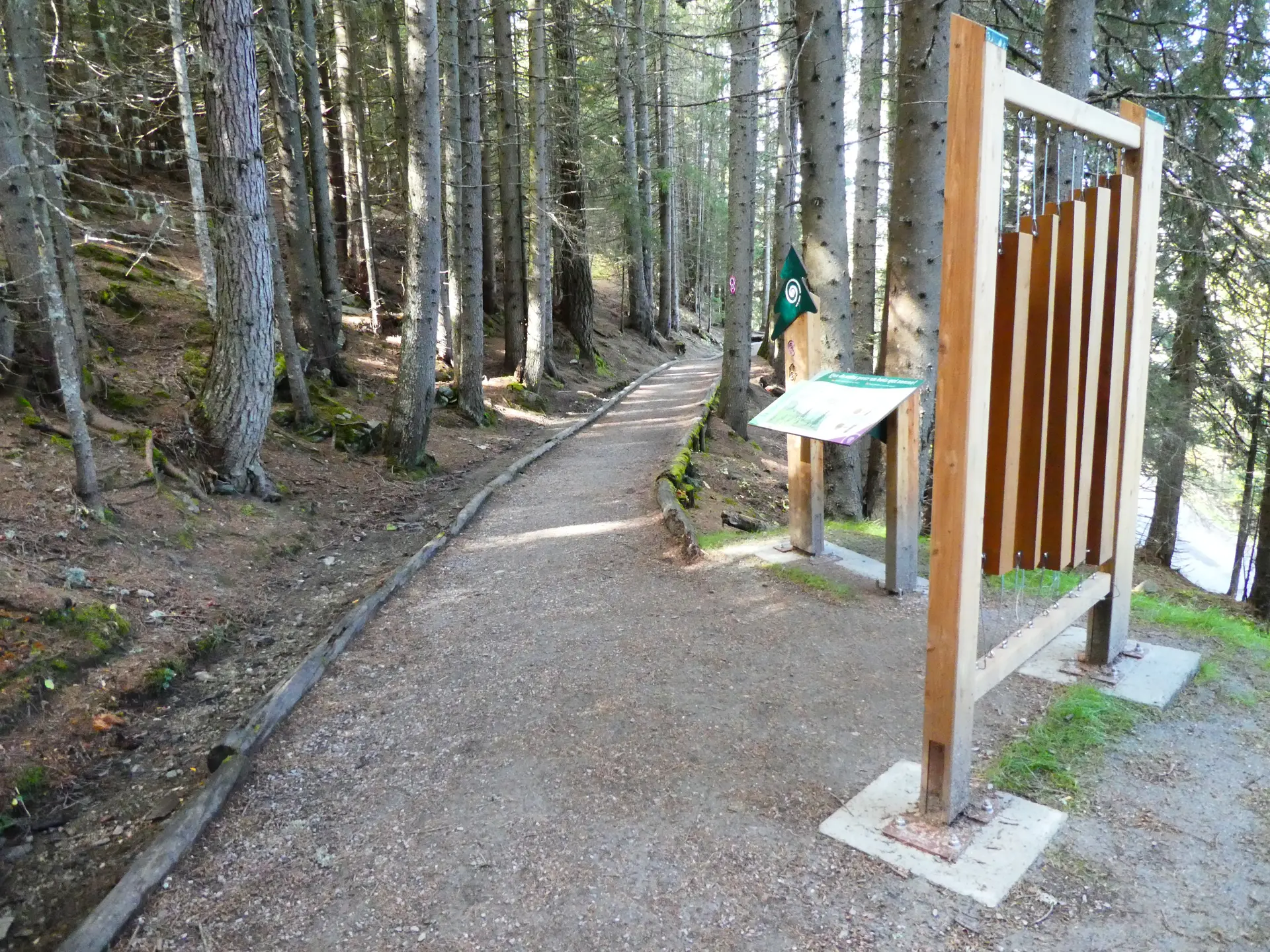 Sentier des Sens La Tzoumaz