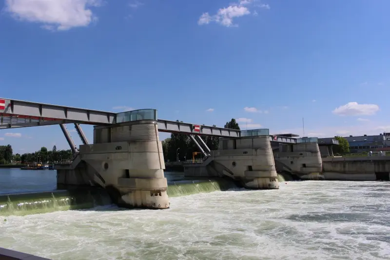 Ecluses et barrage de Chatou_Chatou