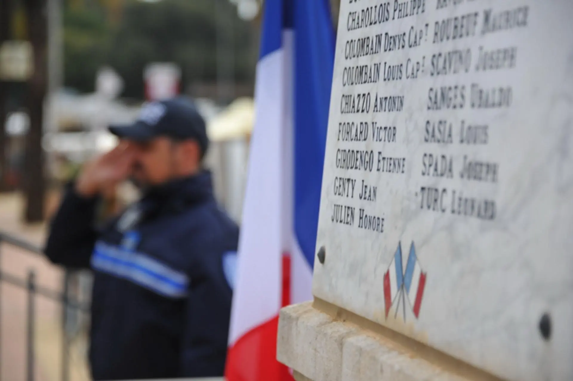Les cérémonies patriotiques en Méditerranée Porte des Maures
