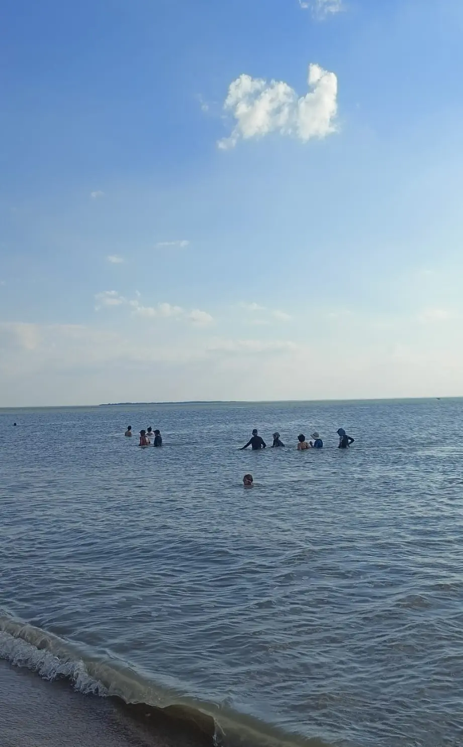 Séance de marche océanique le long de la plage de Châtelaillon-plage